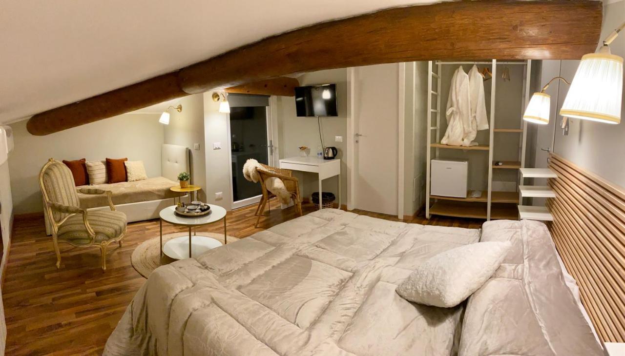 La Casa Di Campagna Sul Garda Пуеняго Екстериор снимка